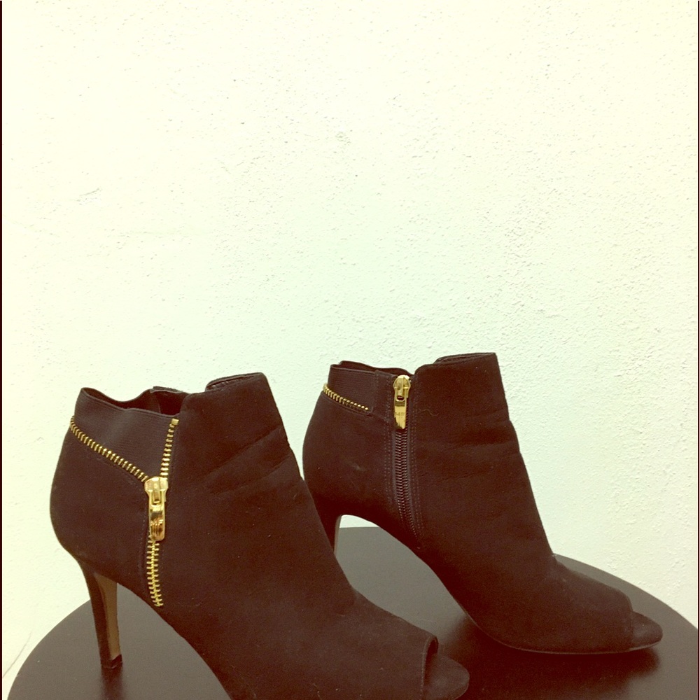 Women’s Shoes